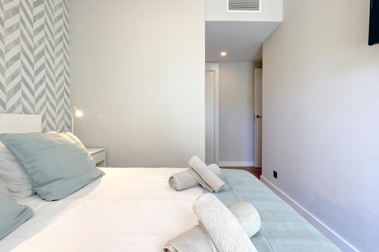 Stylish 2 Bedroom Apartment In Estepona Old Town Exterior photo