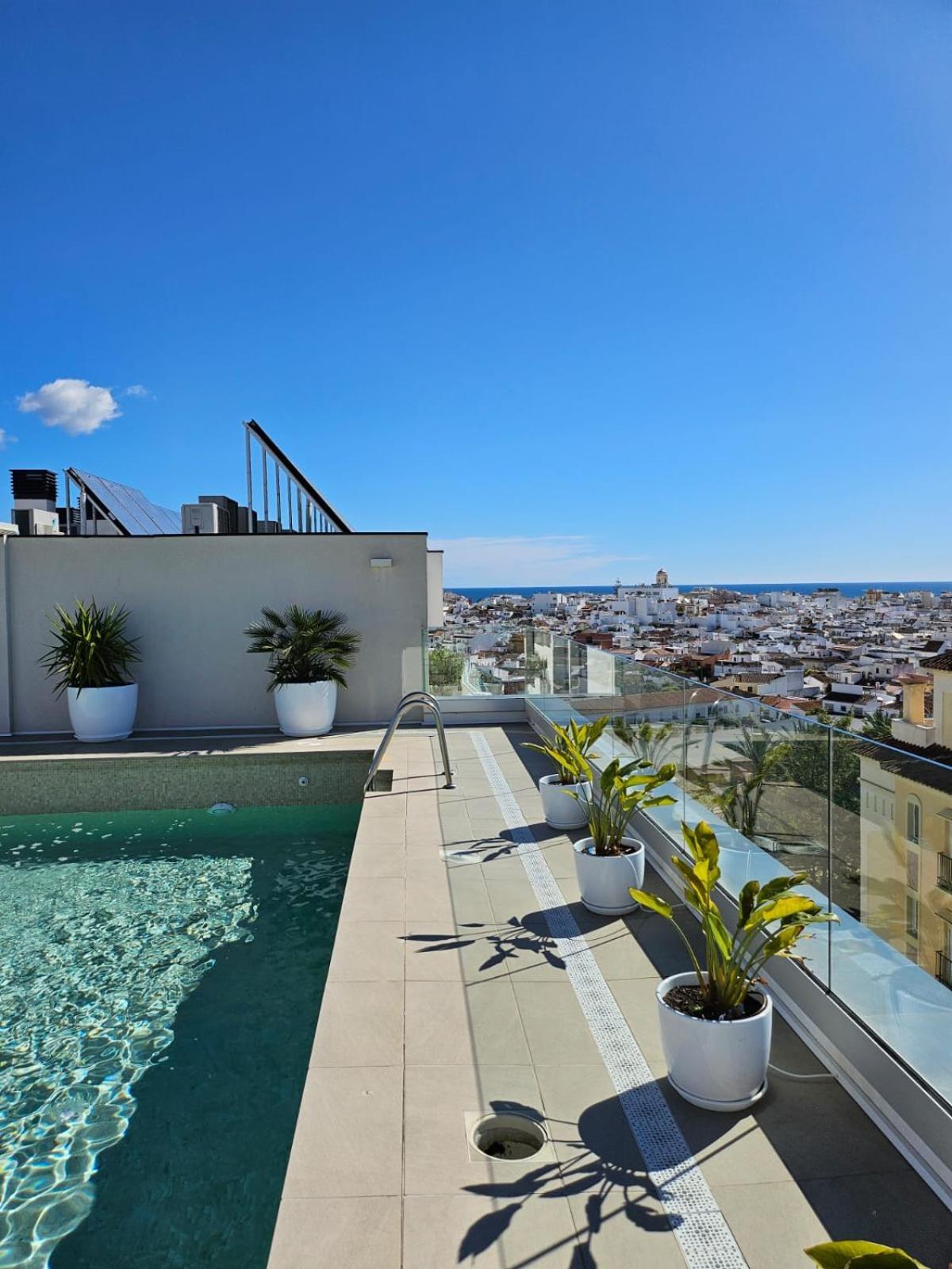 Stylish 2 Bedroom Apartment In Estepona Old Town Exterior photo